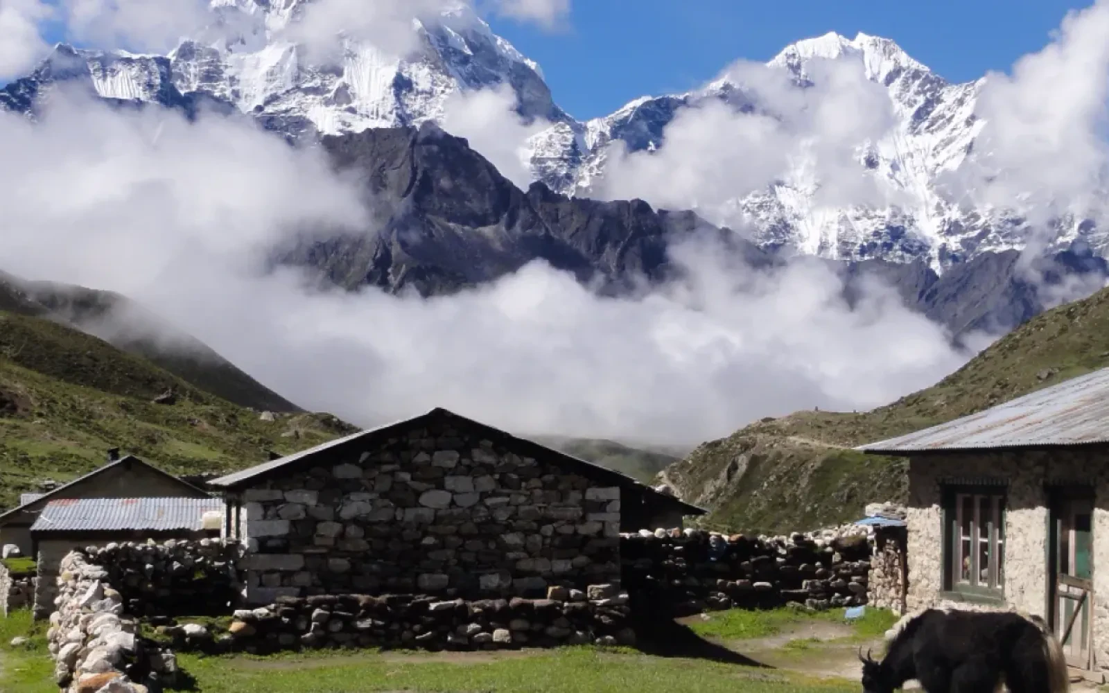 Trekking in Nepal in Spring