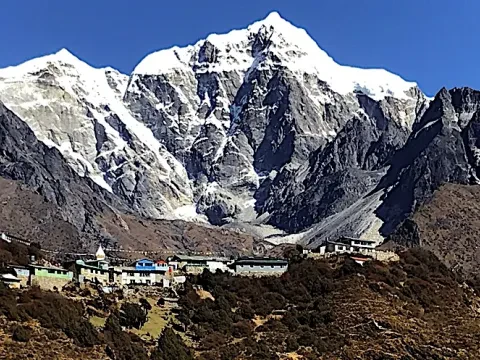 Mong Danda village and Himalayan mountain views on the Gokyo Valley Trek in Nepal.