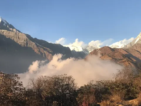 Mardi Himal Vs Poon Hill