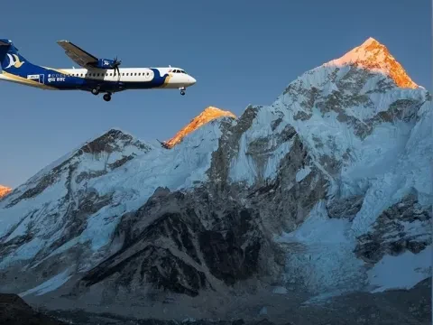 Mountain Flight Everest