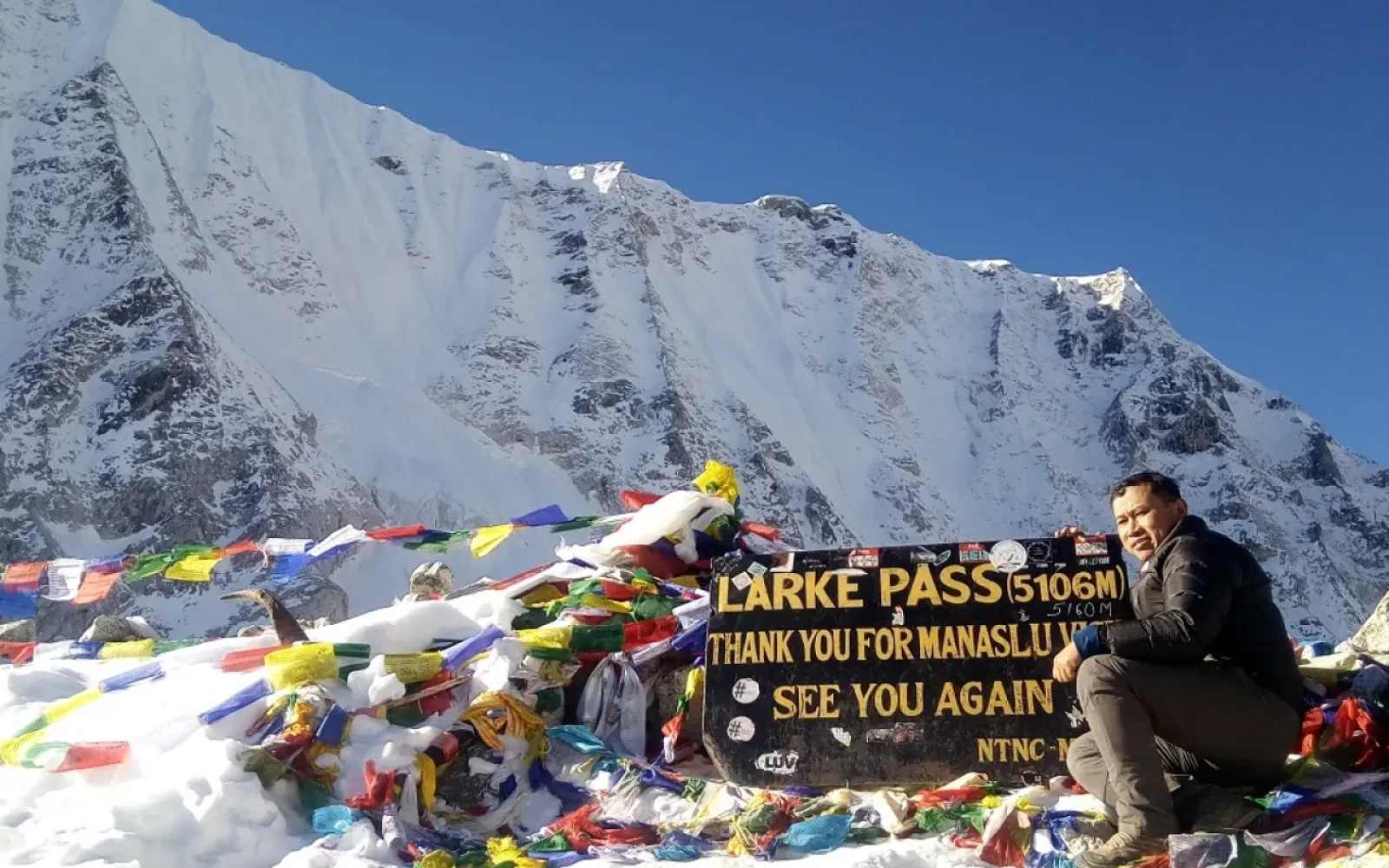 How much does Manaslu Circuit Trek Cost?
