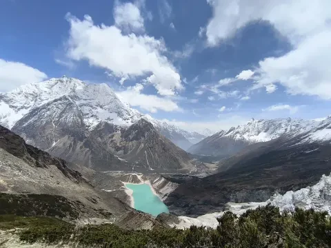 How long is Manaslu Circuit Trek?