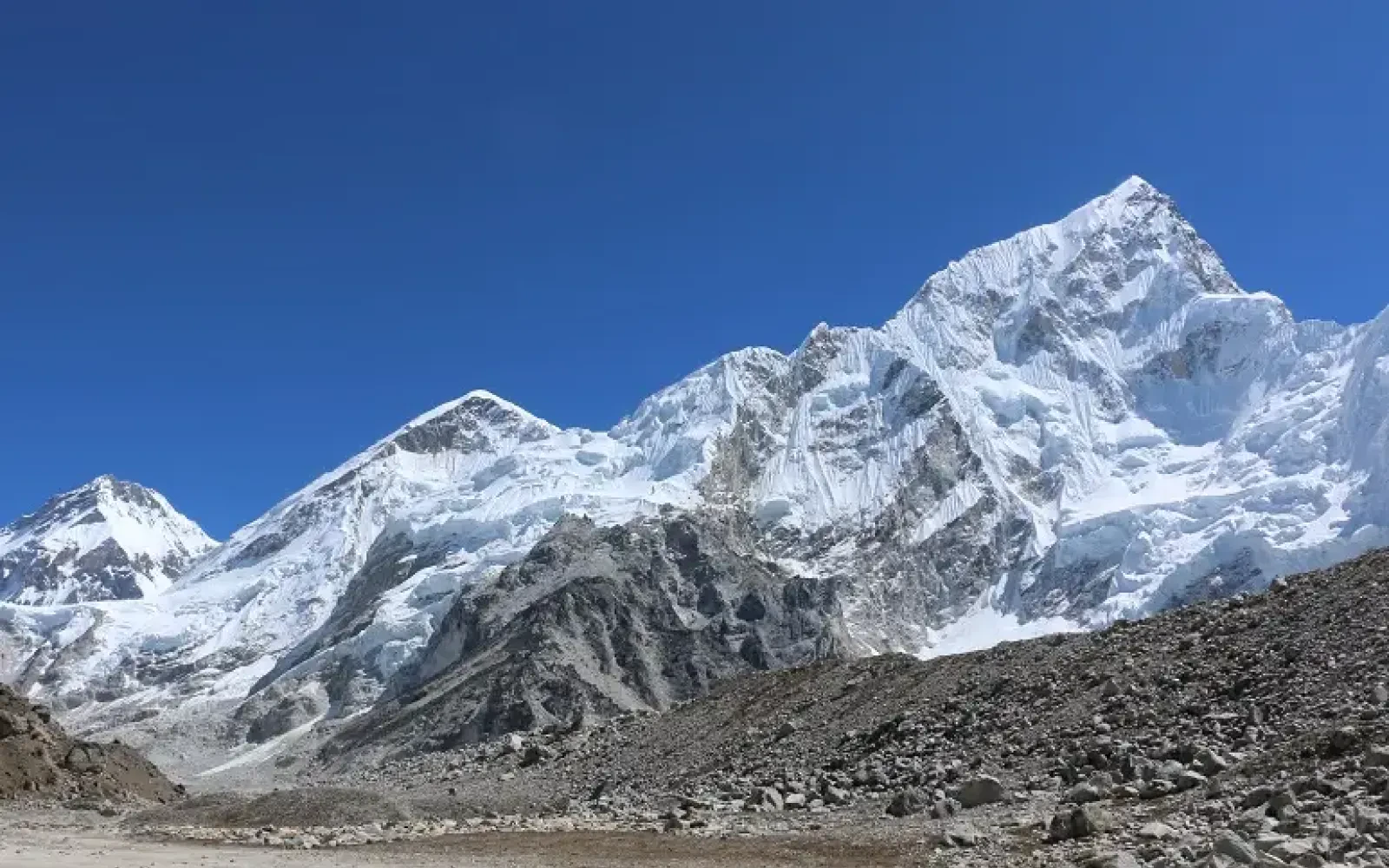 Altitude Sickness in Everest Base Camp Trek: A Complete Guide