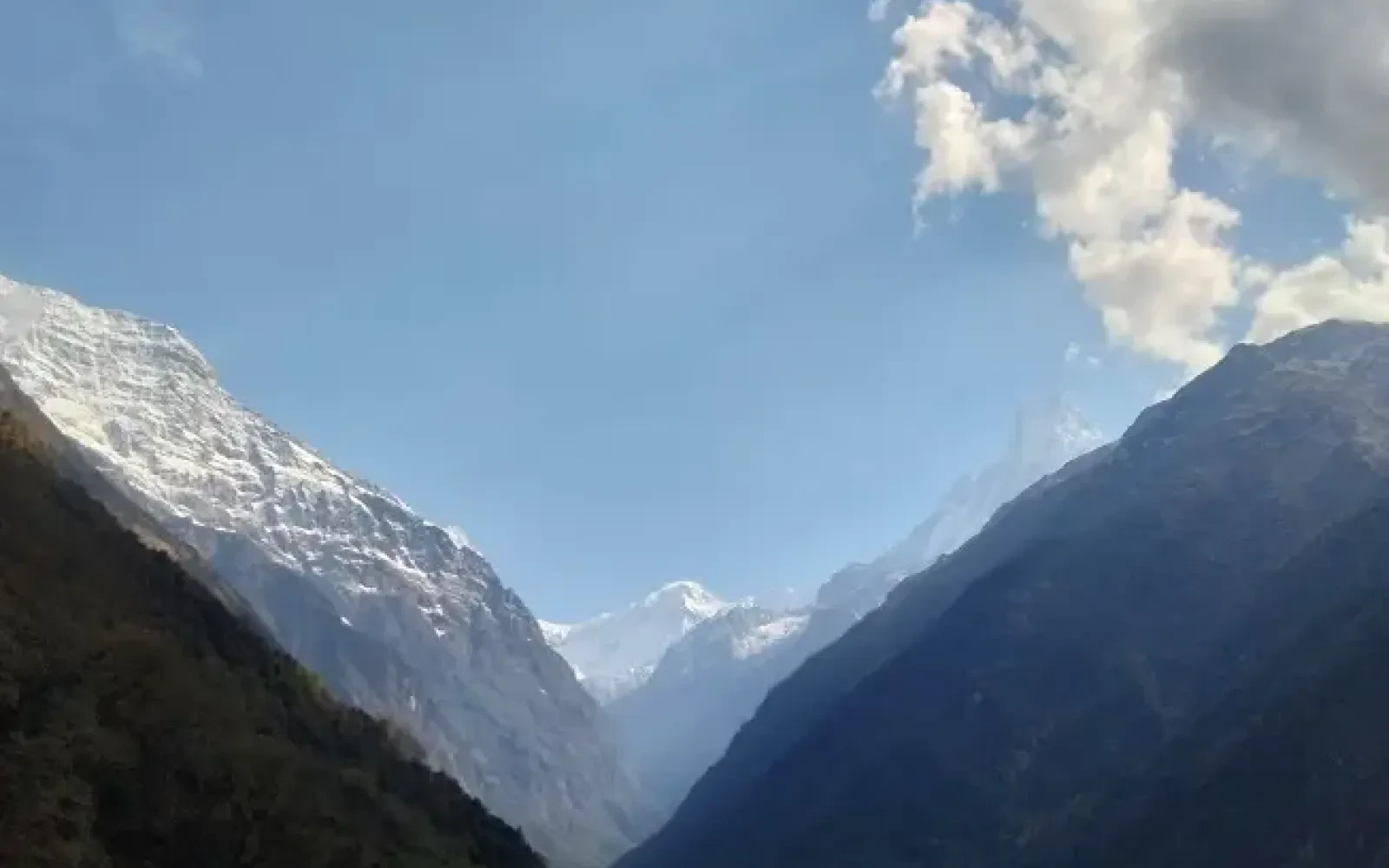 Sinuwa: A Serene Village on ABC Trek Route