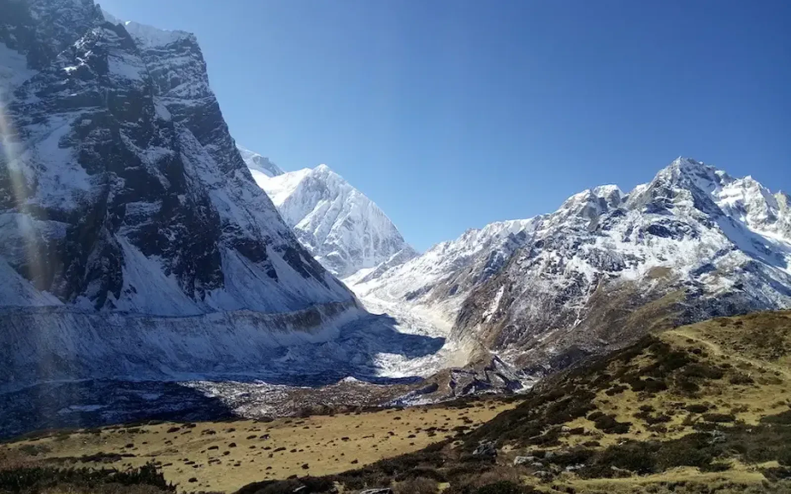 Manaslu Circuit Trek Weather Guide