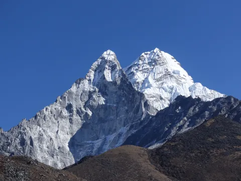 Nepal Trekking Guide