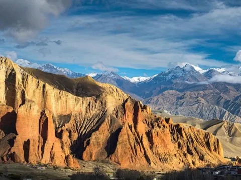 Upper Mustang Trek