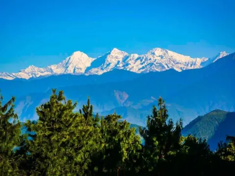 Ganesh Himal mountain range with snow-covered peaks in Nepal .