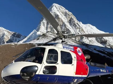 Everest Base Camp Trek with Helicopter Fly Out 10 Days