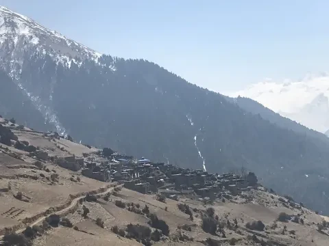 Ghyaru: A Classical View Point on Annapurna Circuit
