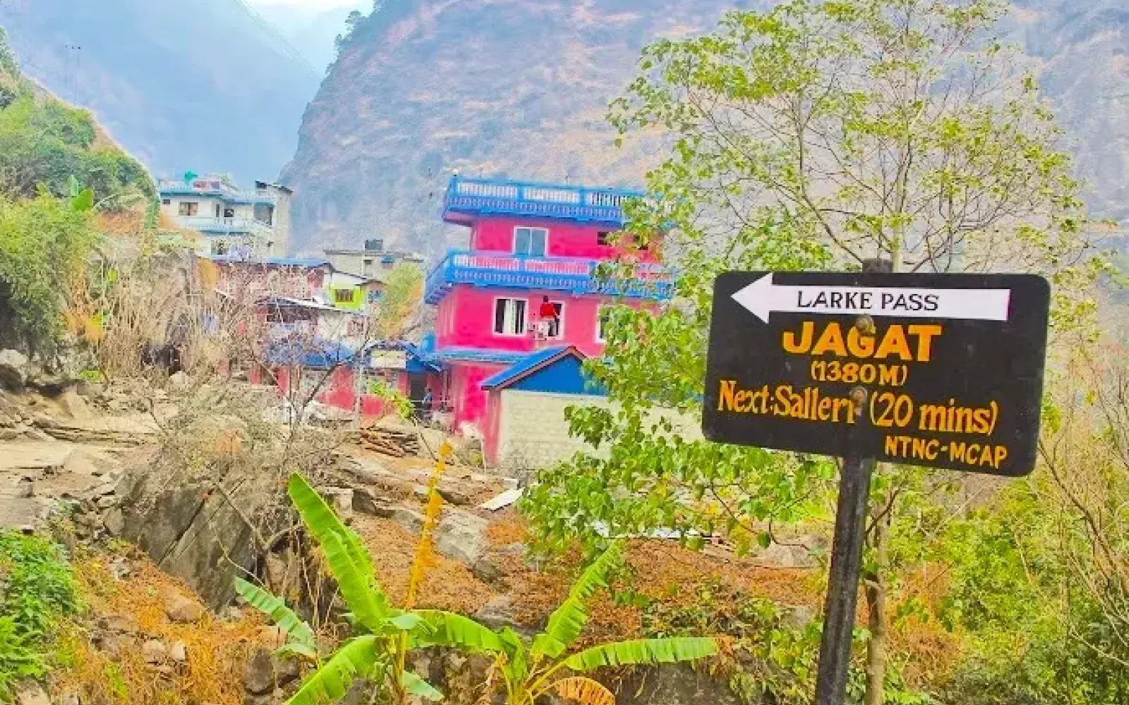Trekking from Machhakhola to Jagat