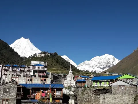 Trekking from Namrung to Lho Gaon