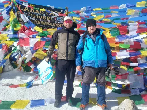 Manaslu Circuit Trek Cost 2026