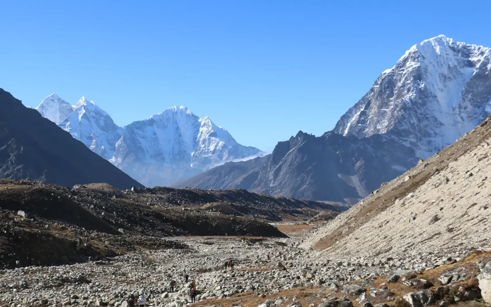 Nepal Trekking in Spring-A Trekkers' Guide