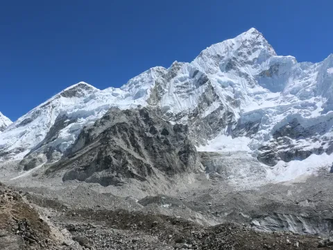 Everest Base Camp Trek: Guided Vs. Independent