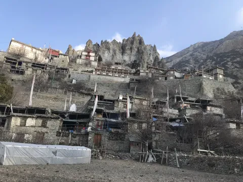 How much does it cost to do Annapurna Circuit Trek?