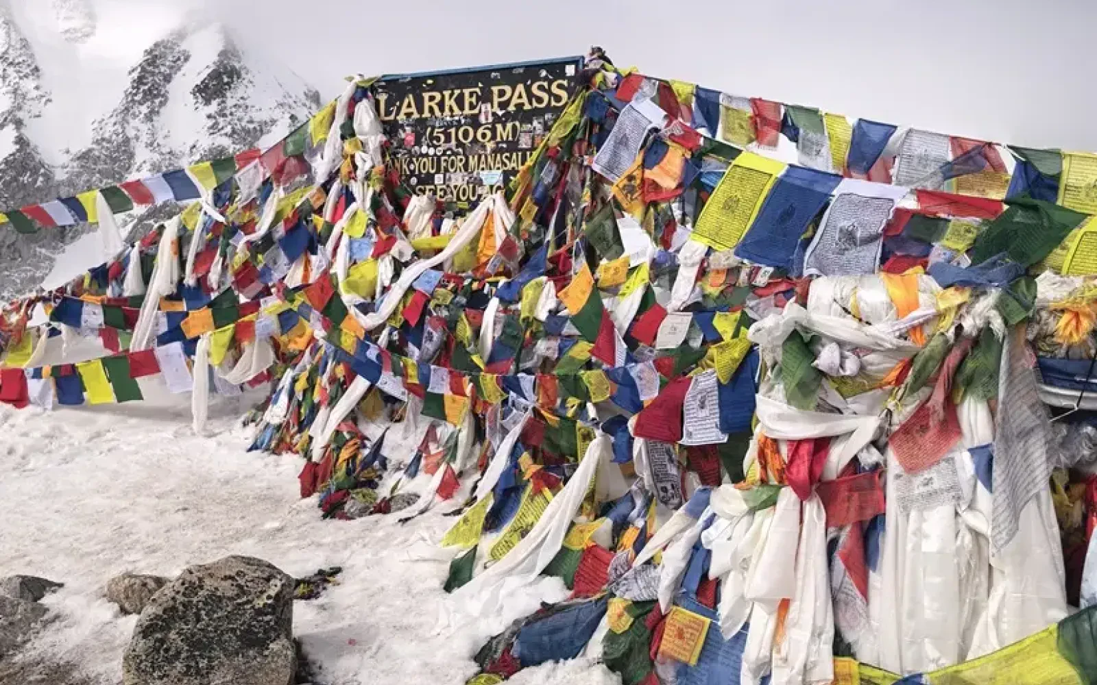 Manaslu Circuit Trek in October Vs. in November