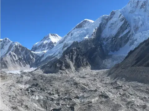Trekking in Nepal in October: Weather Guide