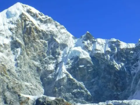 Thaknak: Good Stop Between Gokyo and Cho La Pass