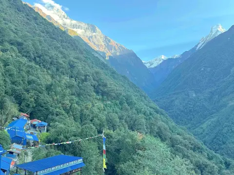 Trekking from Sinuwa to Deurali