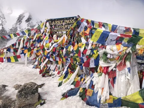 Manaslu Circuit Trek in October Vs. in November