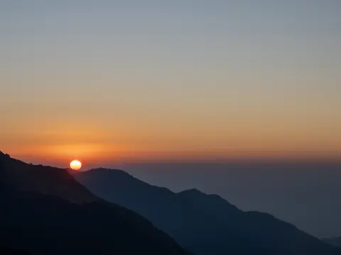 Top 5 Sunrise Viewpoints Near Kathmandu
