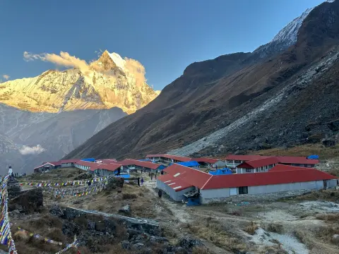 Is Annapurna Base Camp for beginners?