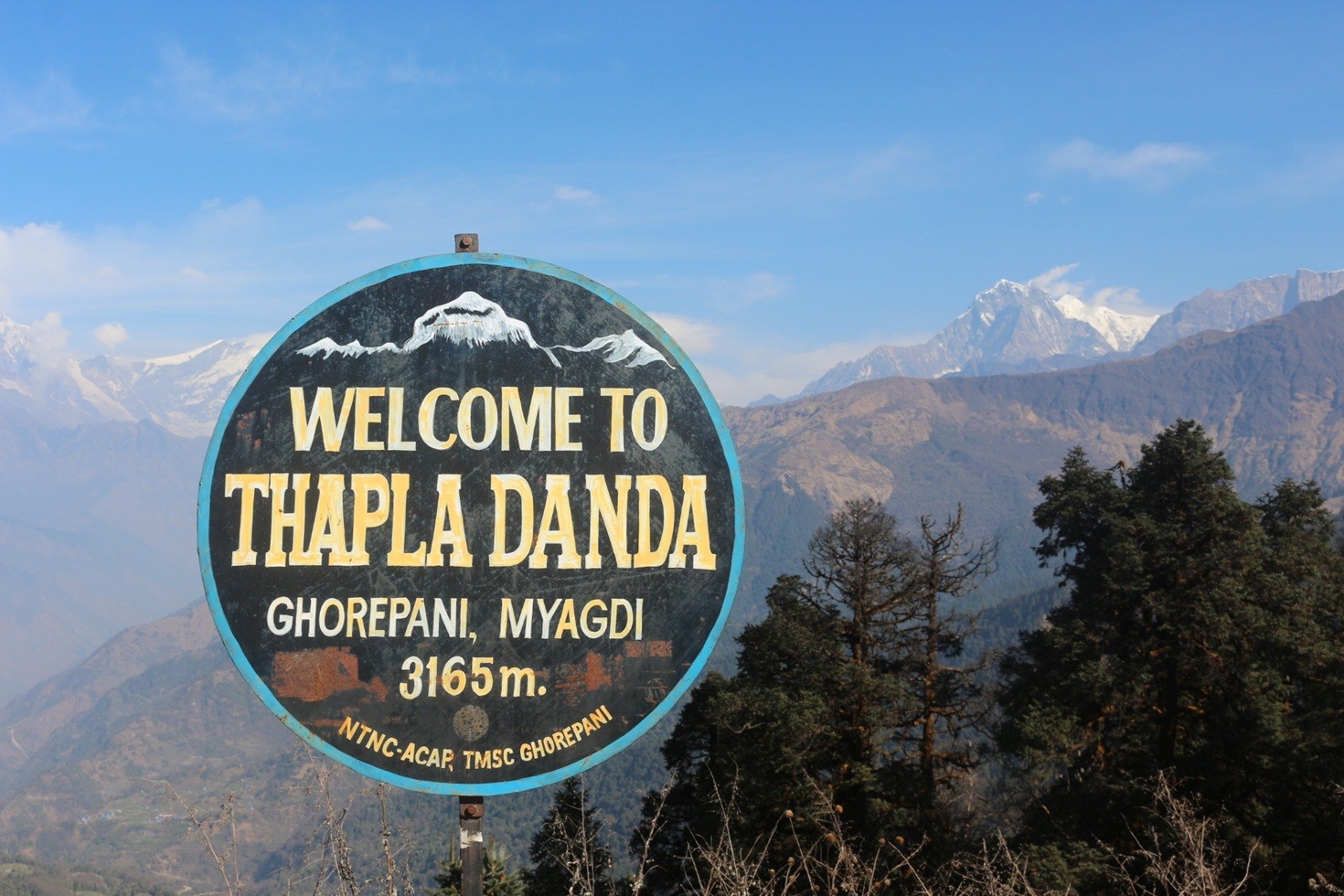 Thapla Danda Pass/Deurali Pass between Ghorepani  and Tadapani