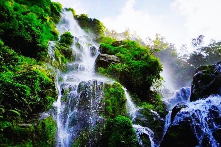 Mountain water streams during monsoon season in Nepal Himalaya