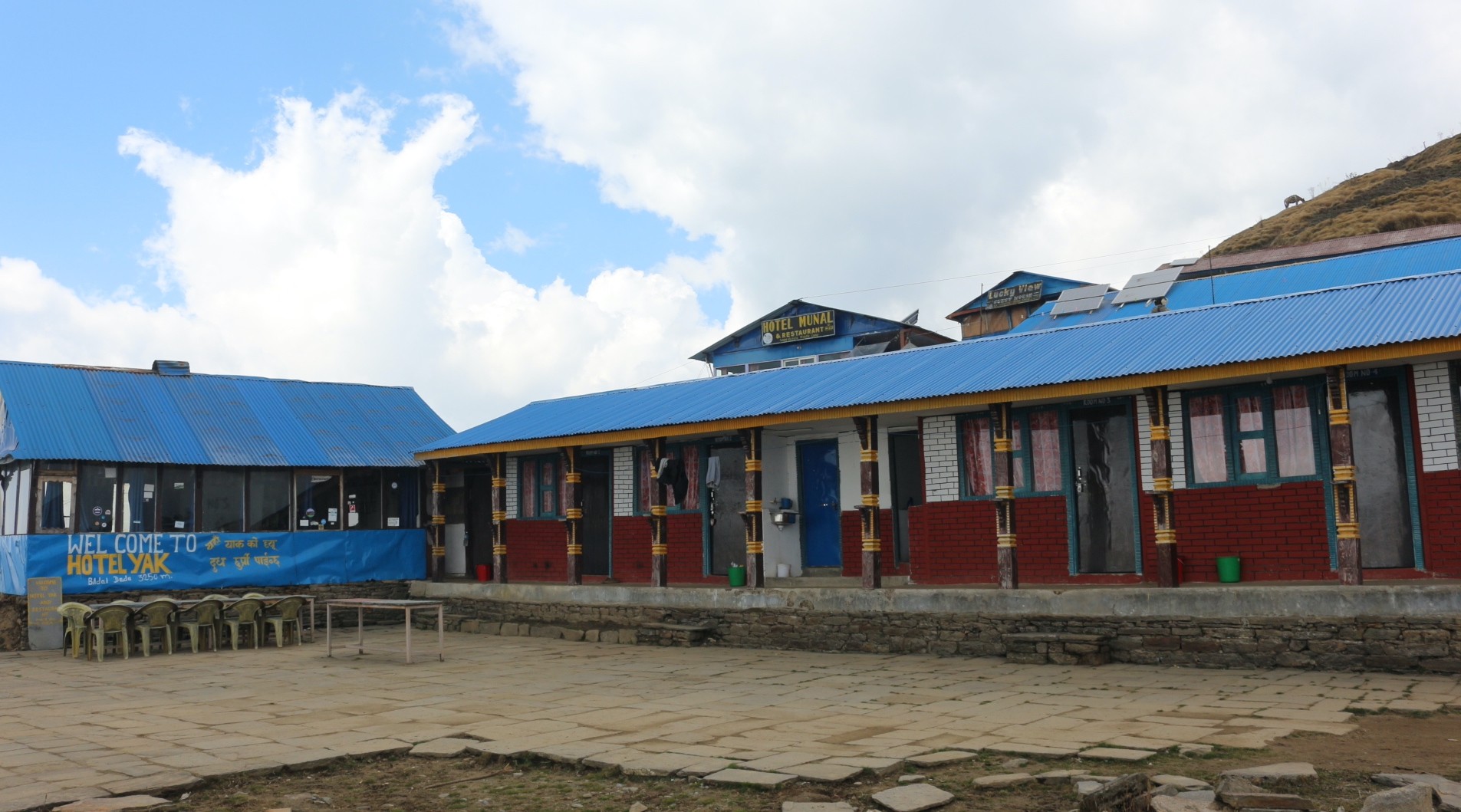 Mountain lodge at Badal Danda on the Mardi Himal Trek with stunning views of Machhapuchhre and the Annapurna Himalayas in Nepal.