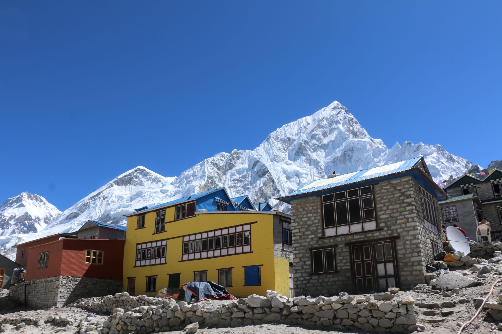 Traditional teahouse and local lodge on the Everest Base Camp Trek with cozy accommodation and stunning Himalayan mountain views.