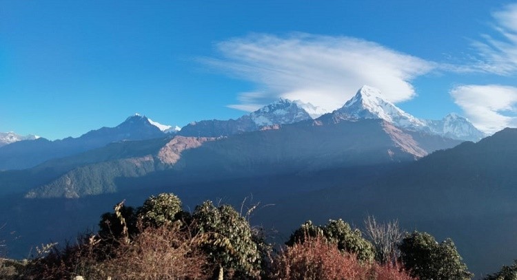 Mountain Views on the way to Tadapani