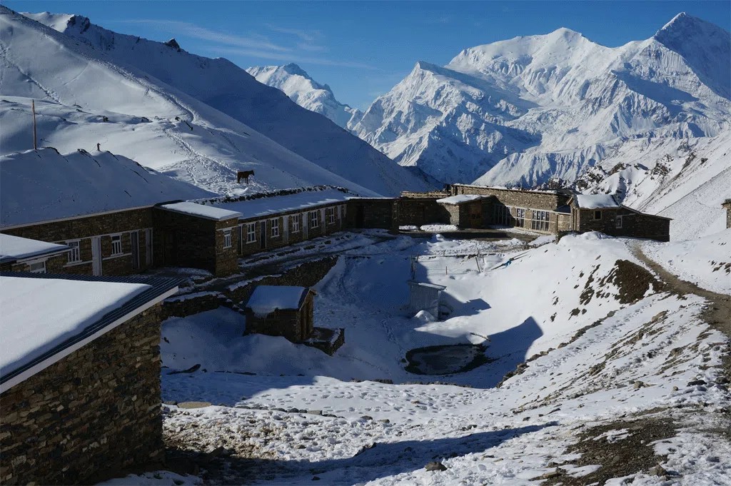 High Camp accommodation Annapurna Circuit Nepal trekking experience near Thorong Pass