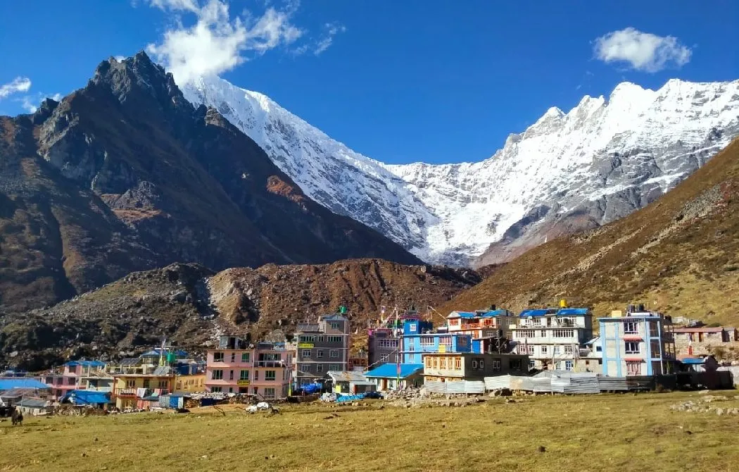 Kyanjin Gompa village surrounded by spectacular Himalayan mountains in Langtang Valley, Nepal.